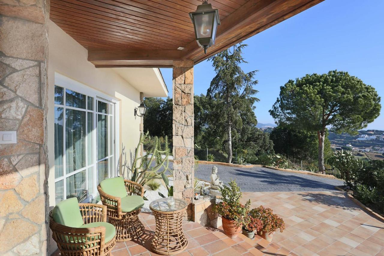 Homestay Villa Estrella - Costa Brava Calella Eksteriør bilde