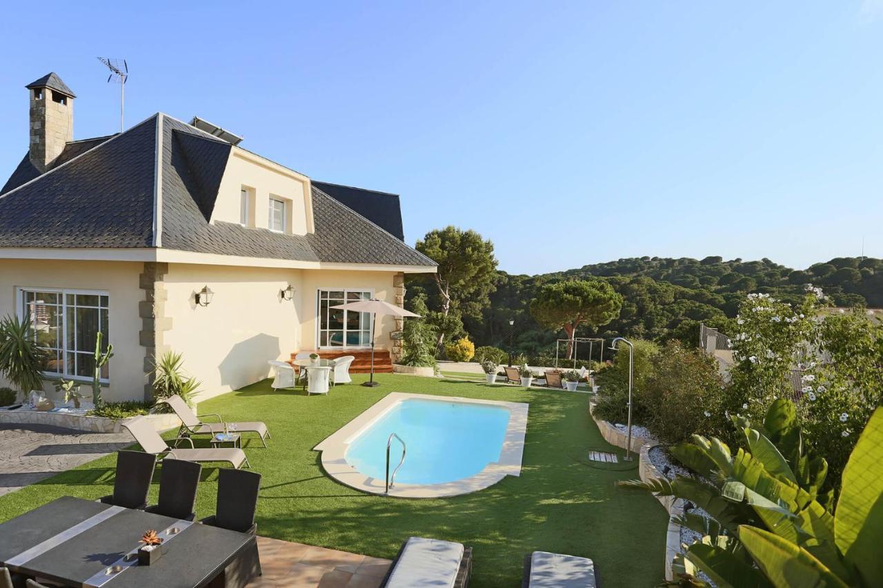 Homestay Villa Estrella - Costa Brava Calella Eksteriør bilde