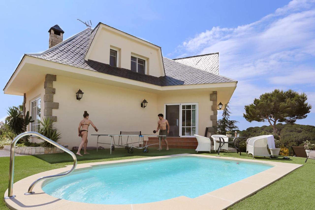 Homestay Villa Estrella - Costa Brava Calella Eksteriør bilde