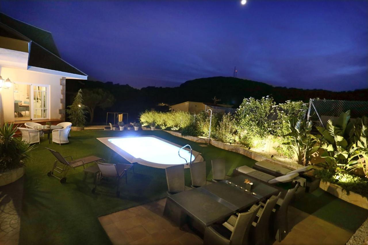 Homestay Villa Estrella - Costa Brava Calella Eksteriør bilde