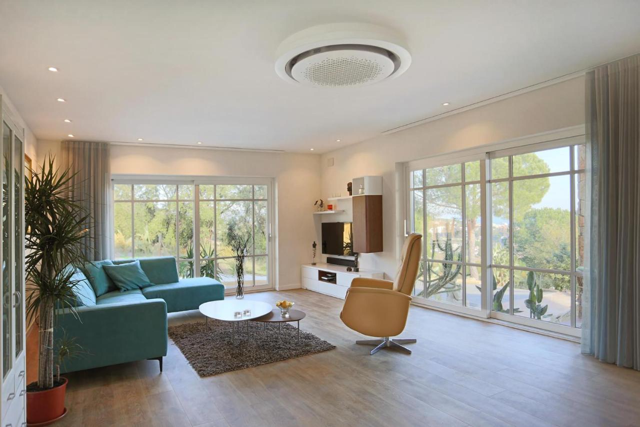 Homestay Villa Estrella - Costa Brava Calella Eksteriør bilde