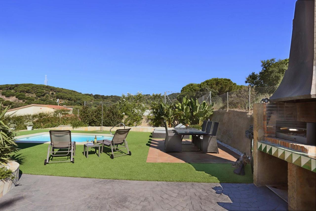 Homestay Villa Estrella - Costa Brava Calella Eksteriør bilde
